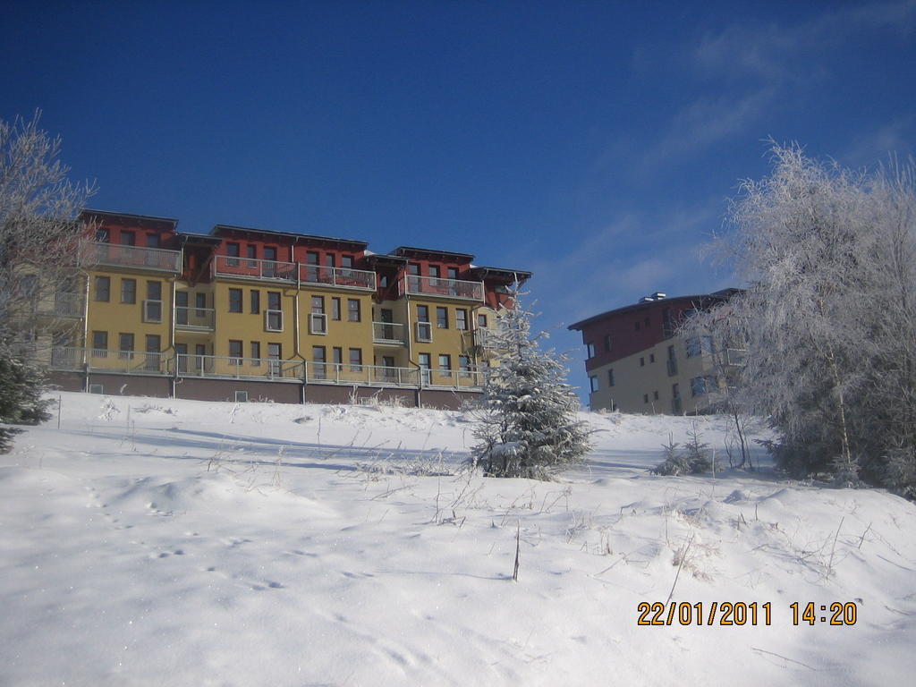 Apartman Klinovec 365 Лоучна-под-Кліновцем Екстер'єр фото